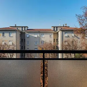 https://modern-and-new-apartment-in-brianza.it-lombardy.com